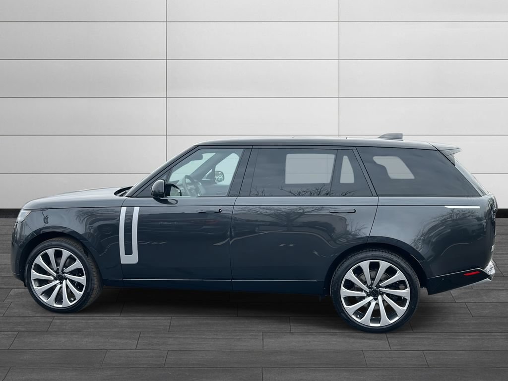 New 2026 Land Rover Range Rover Long Wheelbase Autobiography AWD/4WD image 2