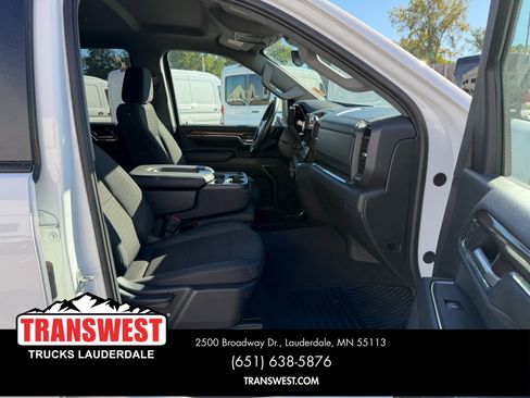 Used 2024 Chevrolet Silverado 3500 LT image 20