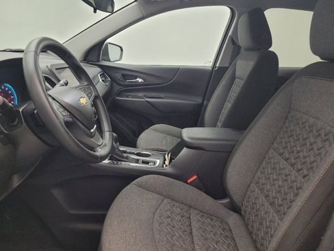 Used 2024 Chevrolet Equinox LT w/ LPO, Floor Liner Package FWD image 17