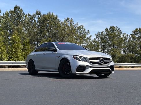 Used 2019 Mercedes-Benz E 63 AMG S image 2