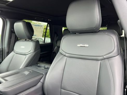 New 2026 Ford Expedition Platinum w/ Stealth Performance Package AWD/4WD image 13