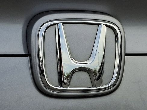 Used 2021 Honda Civic LX image 29