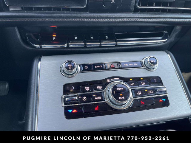 Used 2020 Lincoln Aviator AWD w/ Class IV Trailer Tow Package image 23