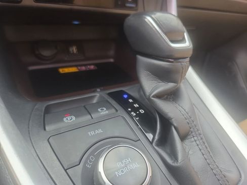 Used 2024 Toyota RAV4 Limited w/ Advanced Technology Package image 25