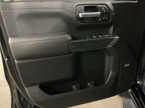 Used 2019 GMC Sierra 1500 AT4 w/ AT4 Premium Package image 12