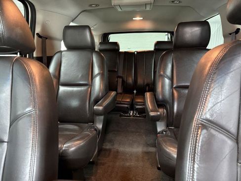 Used 2012 GMC Yukon XL Denali image 13