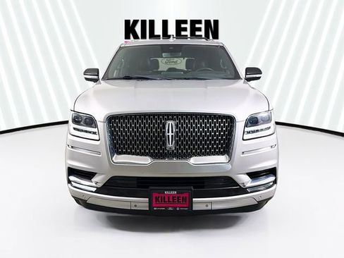 Used 2019 Lincoln Navigator Reserve w/ Cargo Package image 2