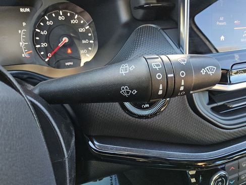 New 2026 Jeep Compass Latitude image 28