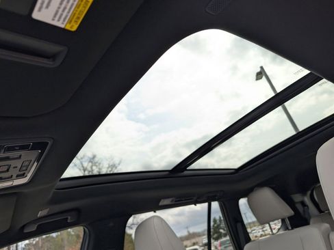 Used 2024 Lexus TX 350 FWD w/ Captains Chair Package image 19