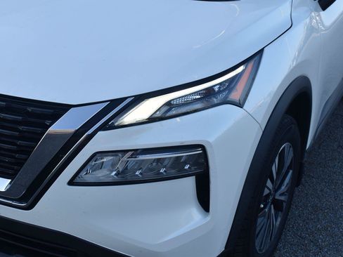 Used 2023 Nissan Rogue SV FWD image 20