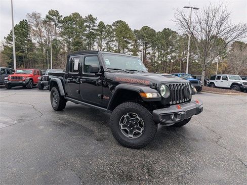 Used 2023 Jeep Gladiator Mojave w/ Cold Weather Group image 3