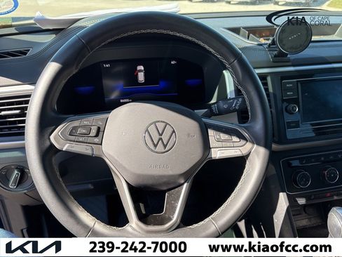 Used 2022 Volkswagen Atlas SE image 19
