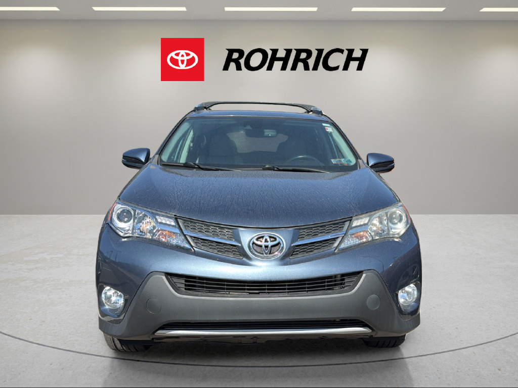 Used 2014 Toyota RAV4 Limited w/ Technology Package AWD/4WD image 2
