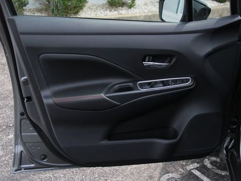 Certified 2025 Nissan Versa SR w/ Trunk Package FWD image 14