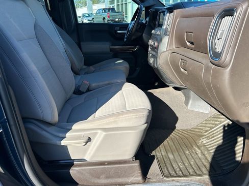 Used 2021 Chevrolet Silverado 1500 LT image 27