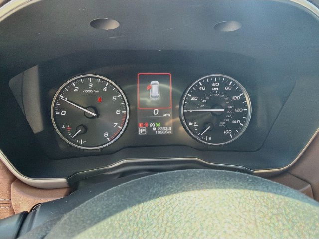 Used 2025 Subaru Outback Touring AWD/4WD image 39