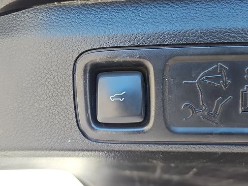 Used 2020 Ford Expedition Max Limited image 33