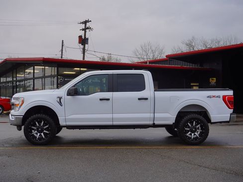 Used 2022 Ford F150 XLT w/ Trailer Tow Package image 4