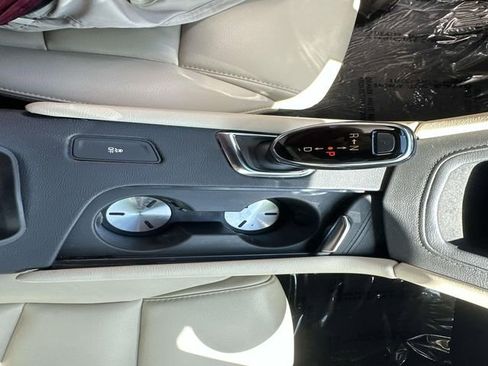 Used 2019 Cadillac XT5 FWD image 20