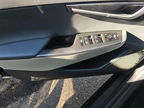 Certified 2024 Kia EV6 Wind w/ Wind Technology Package AWD/4WD image 12