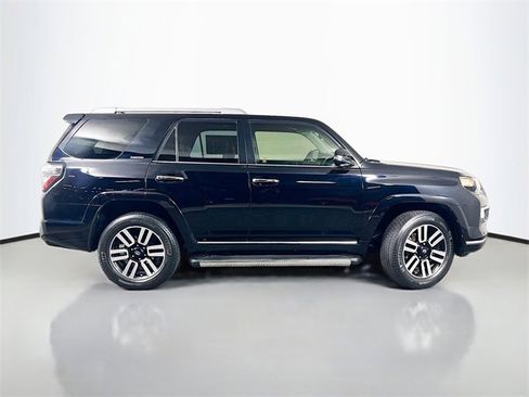 Used 2018 Toyota 4Runner Limited image 8