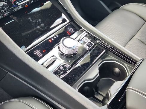 New 2025 Jeep Grand Cherokee L Overland w/ Luxury Tech Group IV image 16