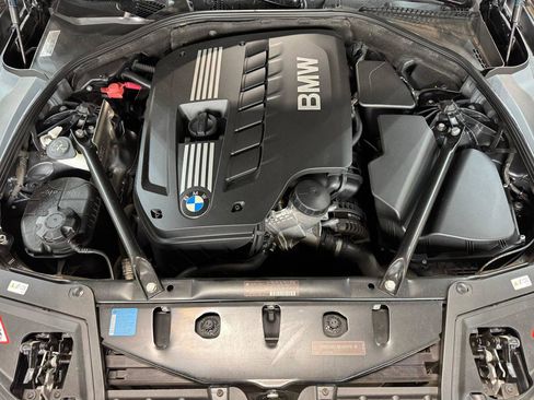 Used 2011 BMW 528i Sedan RWD image 37