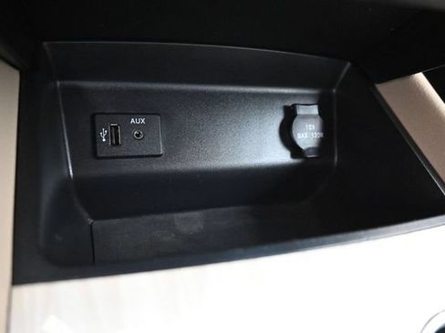 Used 2016 Nissan Altima 2.5 SL w/ 2.5 Technology w/LED Package FWD image 18