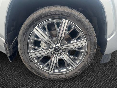 Used 2024 Toyota Sequoia Capstone AWD/4WD image 11