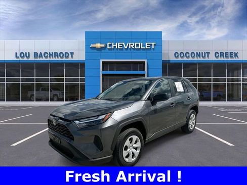 Used 2025 Toyota RAV4 LE image 4