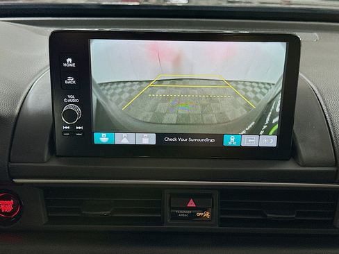 Used 2025 Honda Pilot EX-L image 22