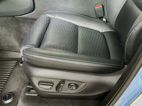 Used 2025 Toyota Land Cruiser image 9