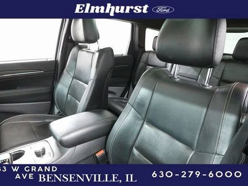 Used 2015 Jeep Grand Cherokee Limited w/ Luxury Group II image 12