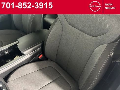 Used 2022 Hyundai Palisade SE image 22