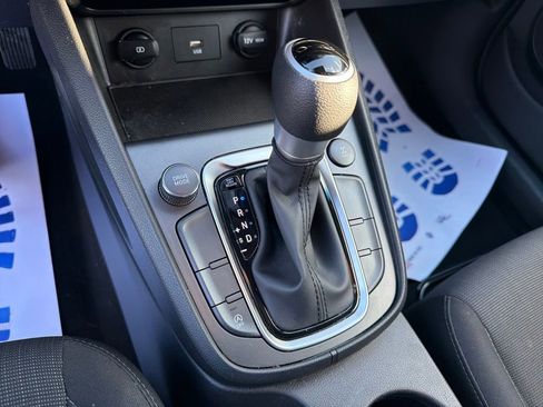 Used 2023 Hyundai Kona SEL image 23