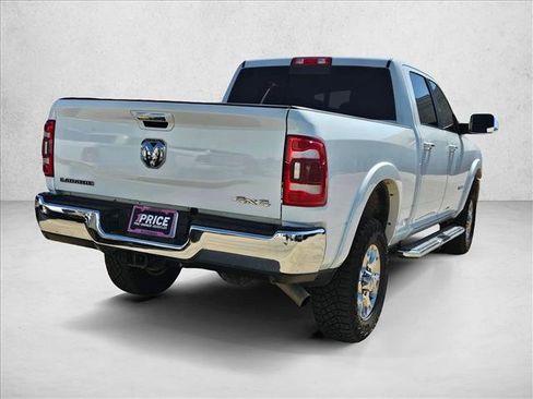Used 2022 RAM 2500 Laramie AWD/4WD image 4