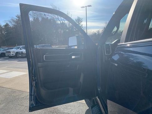 Used 2024 RAM 2500 Big Horn w/ Night Edition image 15