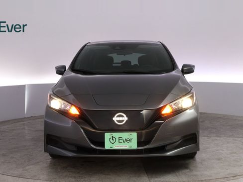 Used 2025 Nissan Leaf S FWD image 12