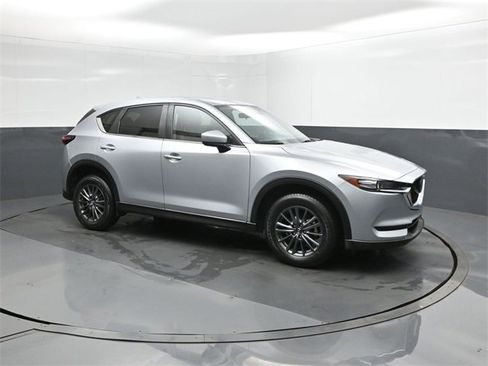 Used 2021 MAZDA CX-5 Touring image 17