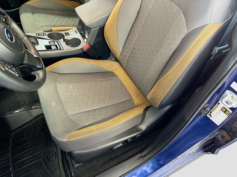Used 2024 Subaru Crosstrek 2.5i Sport AWD/4WD image 18