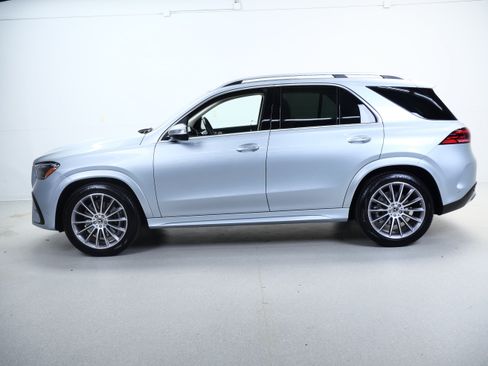 Certified 2026 Mercedes-Benz GLE 350 4MATIC image 10