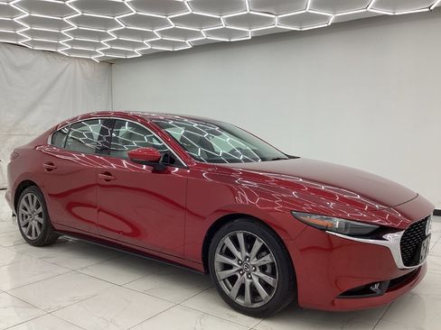 Used 2019 MAZDA MAZDA3 AWD Sedan w/ Premium Package image 7