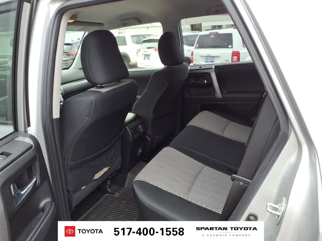 Used 2023 Toyota 4Runner SR5 AWD/4WD image 12