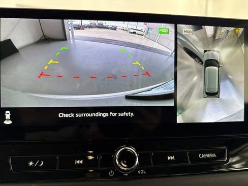 Used 2025 Mitsubishi Outlander SE AWD/4WD image 25