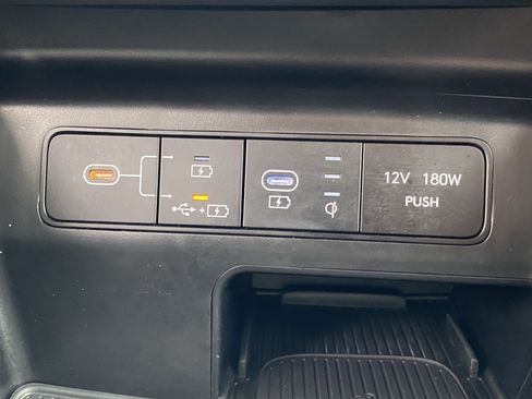 Used 2025 Hyundai Tucson SEL FWD image 21