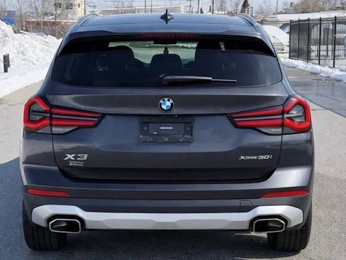Used 2023 BMW X3 xDrive30i w/ Premium Package image 6