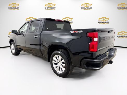 Used 2022 Chevrolet Silverado 1500 Custom image 5