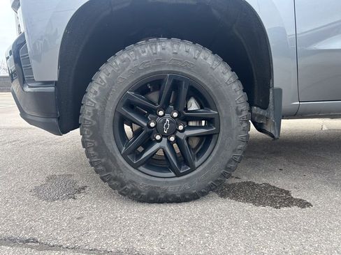Used 2021 Chevrolet Silverado 1500 Custom Trail Boss image 30