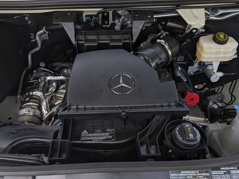 New 2026 Mercedes-Benz Sprinter 2500 image 9