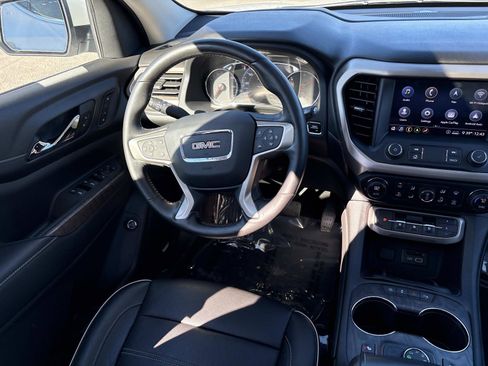 Certified 2020 GMC Acadia Denali w/ Denali Ultimate Package image 27